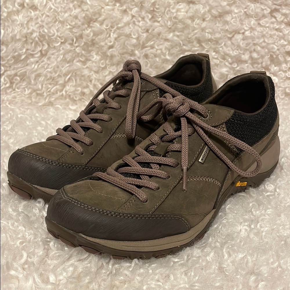 Dansko Women’s Paisley Sneaker